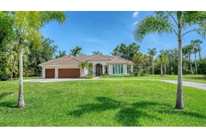 10010 Clubhouse Dr, LAKEWOOD RANCH