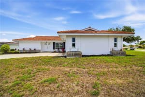 3535 VILLAGE GREEN DRIVE, SARASOTA, FL 34239 - MLS#MFRA4694600