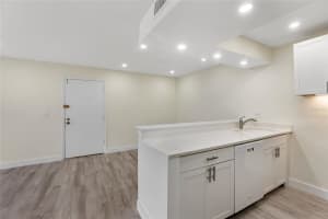 3229 BENEVA ROAD, SARASOTA, FL 34232 - MLS#MFRA4694705