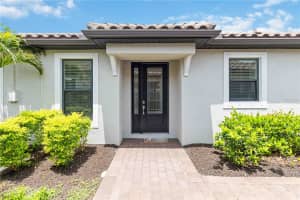 6242 GRANDVIEW HILL COURT, BRADENTON, FL 34203 - MLS#MFRA4694798
