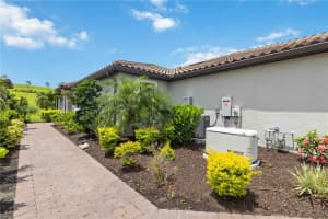 6242 GRANDVIEW HILL COURT, BRADENTON, FL 34203 - MLS#MFRA4694798
