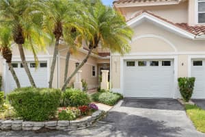 5590 GOLF POINTE DRIVE, SARASOTA, FL 34243 - MLS#MFRA4694922