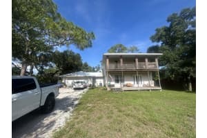 5610 MIDDLE AVENUE, SARASOTA, FL 34243 - MLS#MFRA4694925