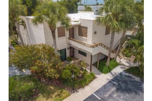 193 PINENEEDLE DRIVE, BRADENTON, FL 34210 - MLS#MFRA4694934