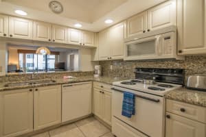 4425 45TH AVENUE, BRADENTON, FL 34210 - MLS#MFRA4694954