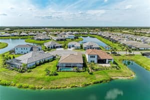 8533 BEECHLAKE COURT, SARASOTA, FL 34240 - MLS#MFRA4694964