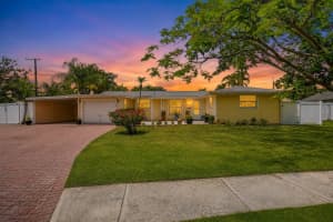 2403 VERMONT AVENUE, BRADENTON, FL 34208 - MLS#MFRA4695037