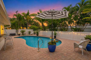 2403 VERMONT AVENUE, BRADENTON, FL 34208 - MLS#MFRA4695037