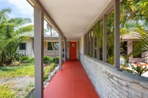 6311 BAHAMA SHORES DRIVE, ST PETERSBURG, FL 33705 - MLS#MFRA4695040