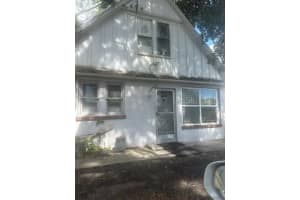 MLS# MFRA4695059, St Petersburg, Florida 33705