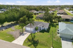 2328 Allsup Ter, NORTH PORT 2328 Allsup Ter, NORTH PORT