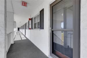 105 47TH AVENUE DRIVE, BRADENTON, FL 34207 - MLS#MFRA4695098