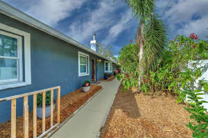 2690 TEMPLE STREET, SARASOTA, FL 34239 - MLS#MFRA4695132