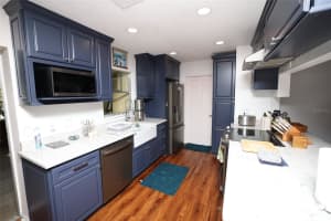 2609 DARWIN AVENUE, SARASOTA, FL 34239 - MLS#MFRA4695205