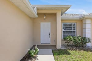 1720 COUNTRY MEADOWS DRIVE, SARASOTA, FL 34235 - MLS#MFRA4695223