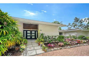 1428 PINE BAY DRIVE, SARASOTA, FL 34231 - MLS#MFRA4695249