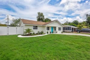 2647 SYDELLE STREET, SARASOTA, FL 34237 - MLS#MFRA4695270