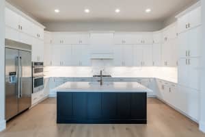 200 BLUE PEARL CT., SARASOTA, FL 34240 - MLS#MFRA4695312