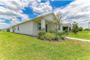 1989 SPLASHRAIL LANE, SARASOTA, FL 34240 - MLS#MFRA4695313