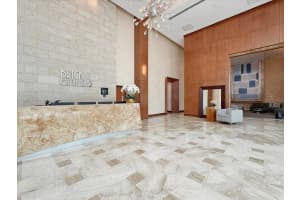 31 5TH STREET, MIAMI, FL 33131 - MLS#MFRA4695455