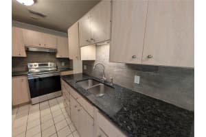 4031 IOLA DRIVE, SARASOTA, FL 34231 - MLS#MFRA4695471