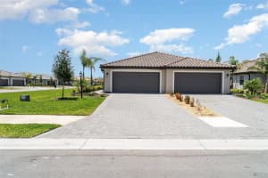5422 Crystal Harbor Cv, BRADENTON