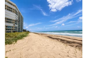 8600 OCEAN DRIVE, JENSEN BEACH, FL 34957 - MLS#MFRA4695488