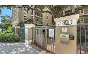 1268 11TH STREET, SARASOTA, FL 34236 - MLS#MFRA4695491