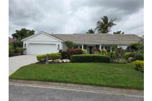 5679 COUNTRY LAKES DRIVE, SARASOTA, FL 34243 - MLS#MFRA4695502