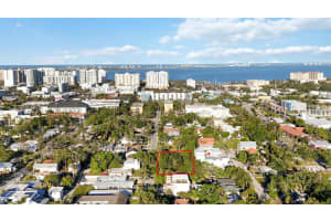 1743 8TH STREET, SARASOTA, FL 34236 - MLS#MFRA4695550