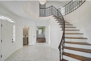 3215 PINE VALLEY DRIVE, SARASOTA, FL 34239 - MLS#MFRA4695558