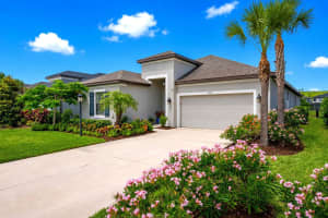 6420 GRANDVIEW HILL COURT, BRADENTON, FL 34203 - MLS#MFRA4695608