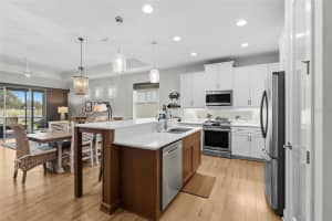 7523 CAMPUS COVE, SARASOTA, FL 34243 - MLS#MFRA4695649