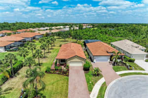 10111 MALACHITE DRIVE, BRADENTON, FL 34211 - MLS#MFRA4695669