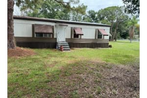 255 62ND AVENUE, OKEECHOBEE, FL 34974 - MLS#MFRA4695804