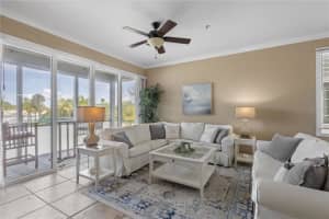 528 FOREST WAY, LONGBOAT KEY, FL 34228 - MLS#MFRA4695863