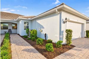 25049 PEARL LAKE CIRCLE, ENGLEWOOD, FL 34223 - MLS#MFRA4695934