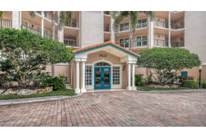 5420 EAGLES POINT CIRCLE, SARASOTA, FL 34231 - MLS#MFRA4695955