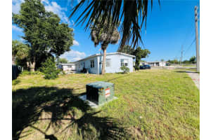 21098 GLENDALE AVENUE, PORT CHARLOTTE, FL 33952 - MLS#MFRA4696044