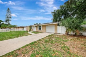 1110 CARMELLA CIRCLE, SARASOTA, FL 34243 - MLS#MFRA4696063