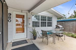 980 CHARLOTTE AVENUE, SARASOTA, FL 34237 - MLS#MFRA4696068
