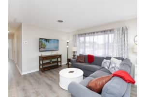 3137 BAY STREET, SARASOTA, FL 34237 - MLS#MFRA4696080