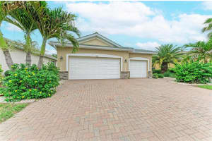 1986 MESIC HAMMOCK WAY, VENICE, FL 34292 - MLS#MFRA4696089