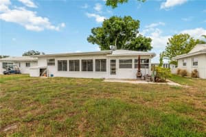 4001 CHINABERRY ROAD, BRADENTON, FL 34208 - MLS#MFRA4696103