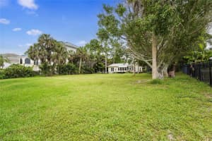 7538 WESTMORELAND DRIVE, SARASOTA, FL 34243 - MLS#MFRA4696134