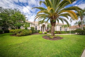 7920 ROYAL QUEENSLAND WAY, LAKEWOOD RANCH, FL 34202 - MLS#MFRA4696136
