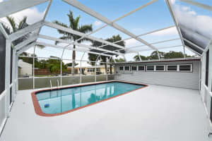 2505 WOOD STREET, SARASOTA, FL 34237 - MLS#MFRA4696166