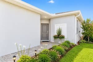 8710 SAINT KITTS CIRCLE, ENGLEWOOD, FL 34224 - MLS#MFRA4696197