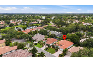 6828 BAY HILL DRIVE, BRADENTON, FL 34202 - MLS#MFRA4696320