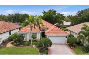 6828 BAY HILL DRIVE, BRADENTON, FL 34202 - MLS#MFRA4696320